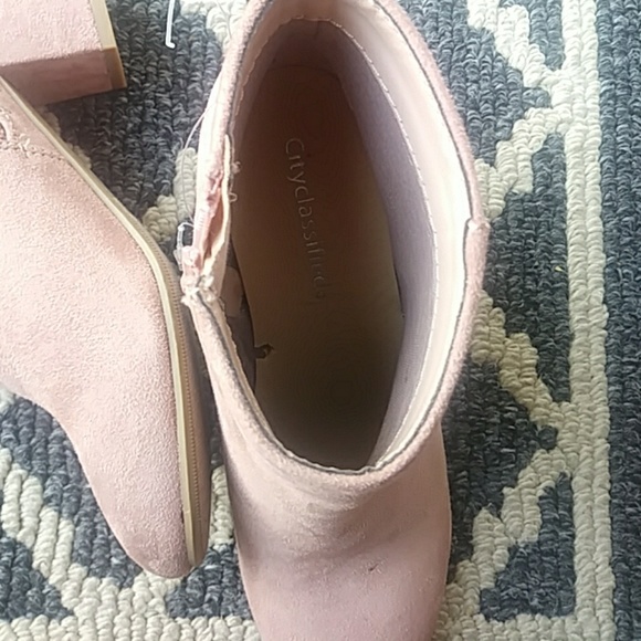 Suede ankle booties size6 - Picture 3 of 5